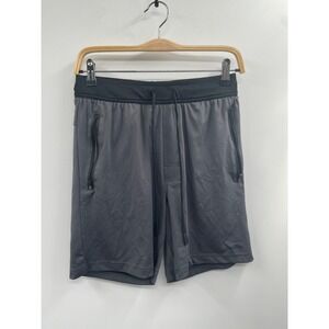 NWOT Mitre Athletic Shorts Men Small Gray Pull-On Drawstring Stretch Zip Pockets